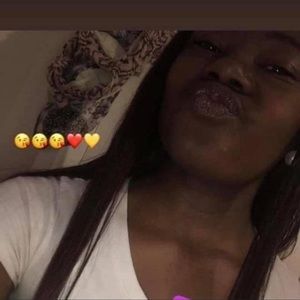 Meet your Posher, Brandie